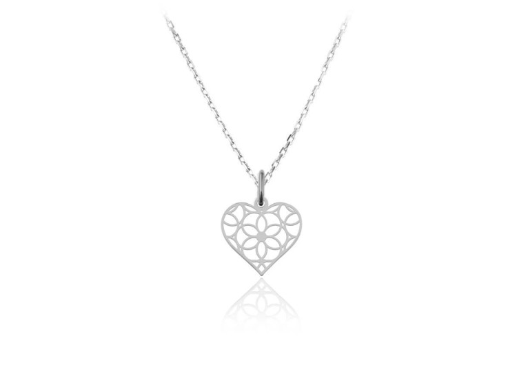 naszyjnik z serduszkiem