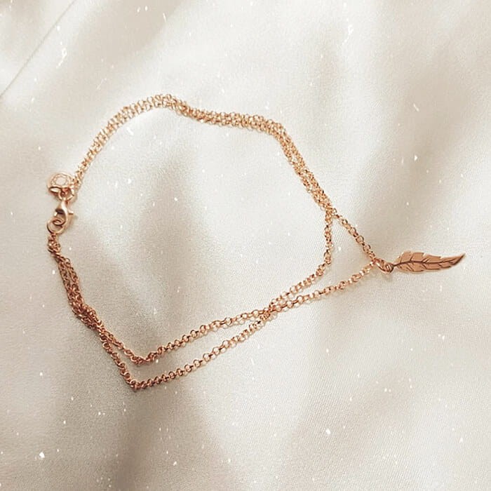 podwójna bransoletka na kostkę