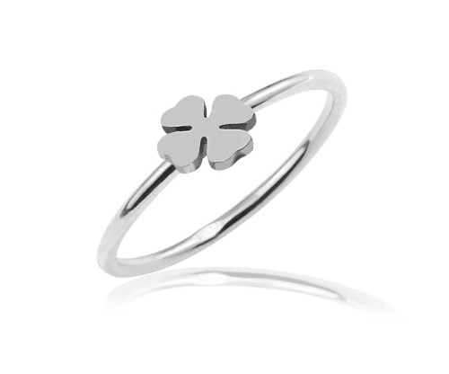 pierścionek z koniczynką