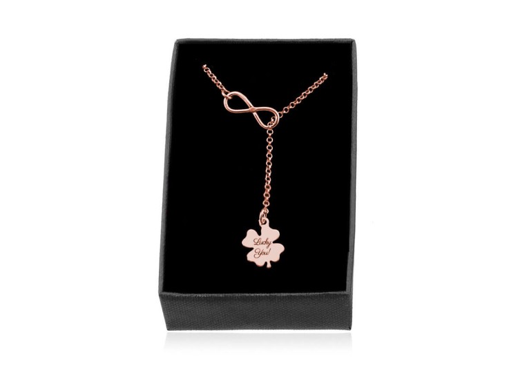 naszyjnik z koniczynką i infinity