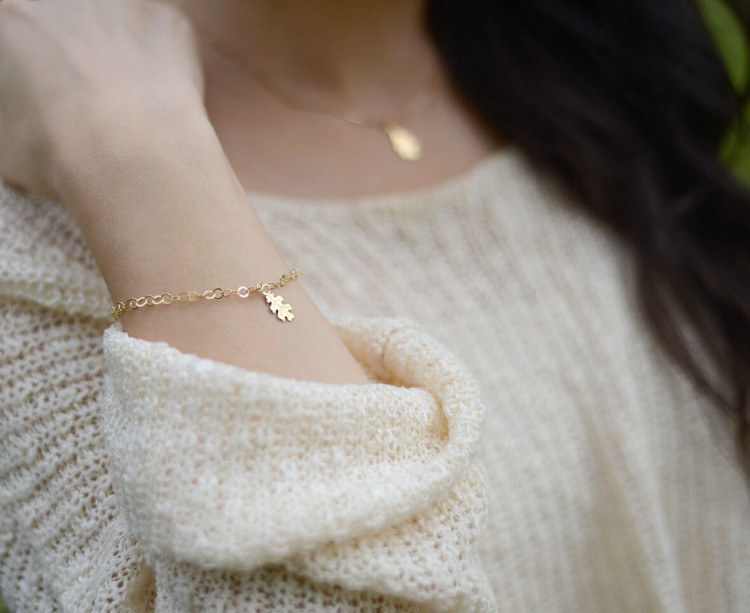 bransoletka z lisciem dębu