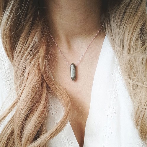 naszyjnik z labradorytem