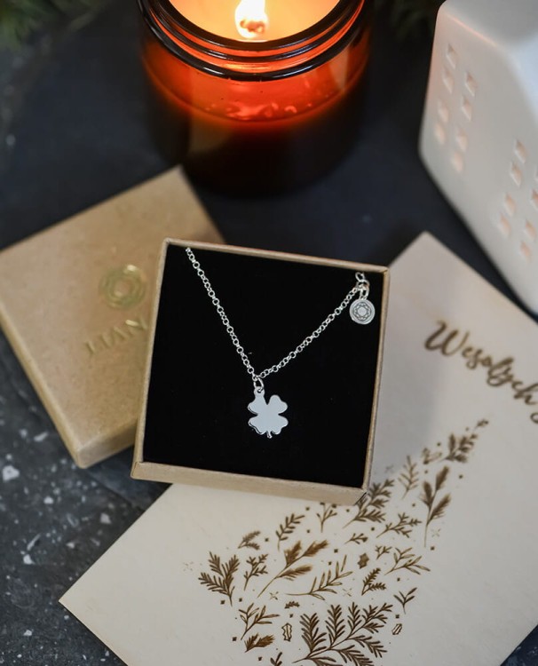 bransoletka z koniczynką