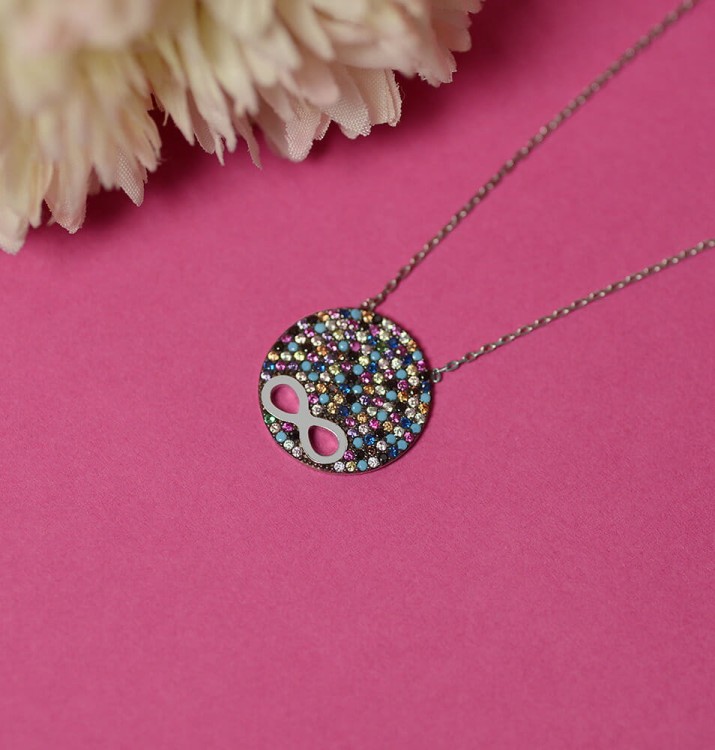 srebrny naszyjnik infinity cyrkonie multikolor