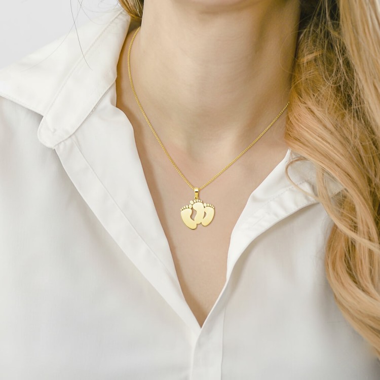 złoty naszyjnik trzy stopki